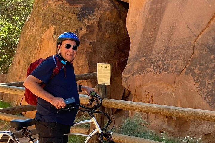 2 hour Moab Ebike Petroglyph Tour - Photo 1 of 4